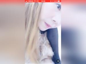 Scène de bestialité avec une asiatique amatrice de sexe avec des animaux