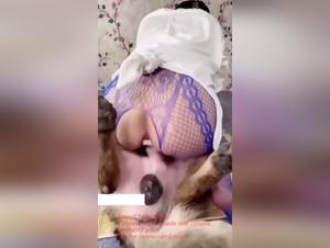 Vidéo Customisée : Chien Défonce Meuf Asiatique