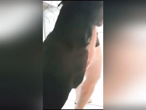 Dilettante, sesso sugli animali, divertimento crudo e intenso
