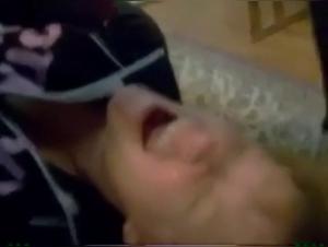 Doppelte Tierpenetration und wilder Orgasmus