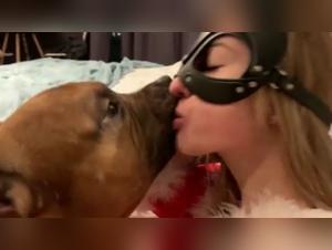 Zoophilie Exclusive Video: AOZ Jack, Sonya and their Four-Legged Friend