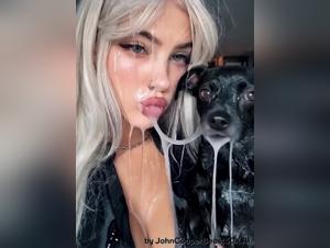 Esplorazione sensoriale: cane e donna in una compilation 3D realistica