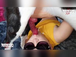 A wild night for two: Mei Ling enjoys the love of her cat on all fours