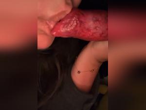 Découvrez le sexe extrême avec une Latina et un chien