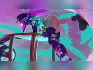 Erotic and unexpected encounter between Akali and a horse