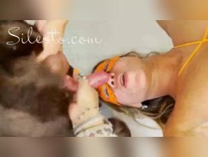 Wild Slut: Veronica e il suo animale in un atto di brutale passione