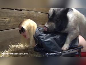 Discover the art of bestiality with Raven and more