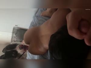 la passion sans limites : trios torrides avec domination canine
