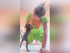 Esplora i dimenticati: baci selvaggi e desideri degli animali