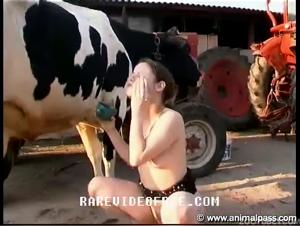 Bestiality Sex Video: Woman and Dog