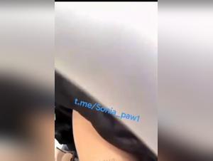 Hot girl victim of an uncontrollable canine ejaculation