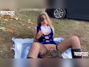 Extreme sex video with a woman and her dog