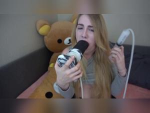 Exciting Bestiality Scene with a Horse