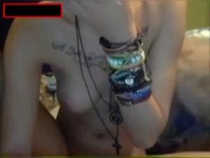 Video Interdite : Sex with Chien et Adolescent salopette