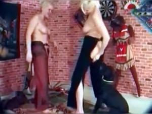 Extreme sex videos with women and dogs