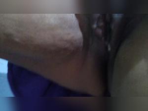 Bitch and her dog: a night in each other's company