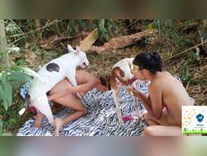 La relation animale entre Denise Frazier et son chien est sans egale.