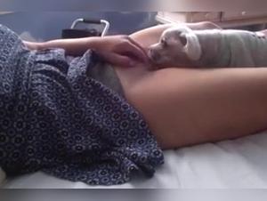 Hard sex porn video: a woman and a dog in a bestiality scene