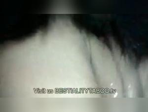 Zoophilia bestiality sex video: a novinha and a dog